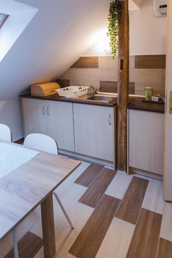 Hotel Rozsakert Vendeghaz Romhány Exteriér fotografie