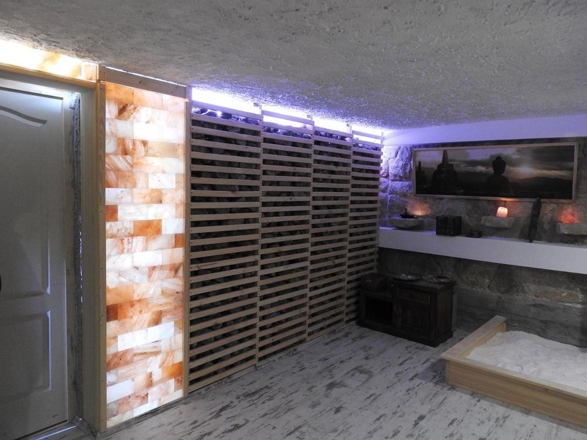 Hotel Rozsakert Vendeghaz Romhány Exteriér fotografie